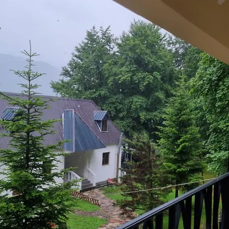Bujtina Te Grima